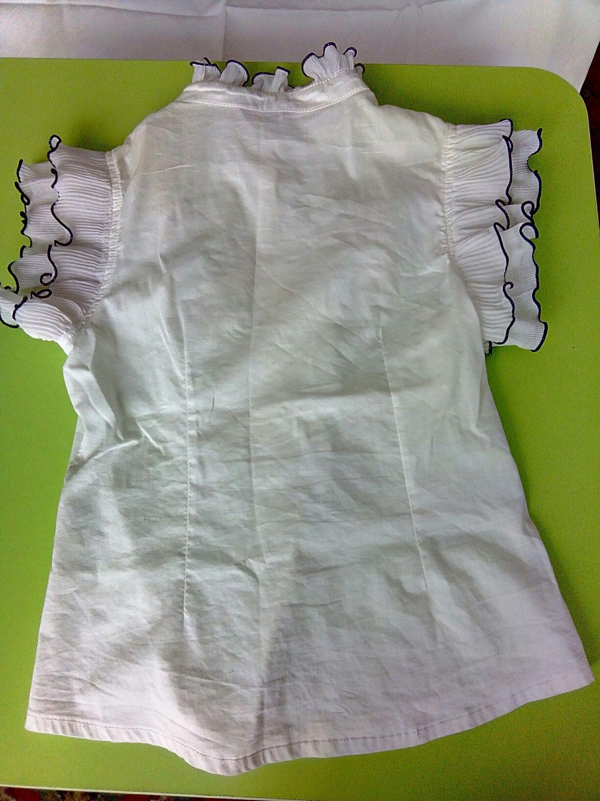Блуза белая（школьная форма）