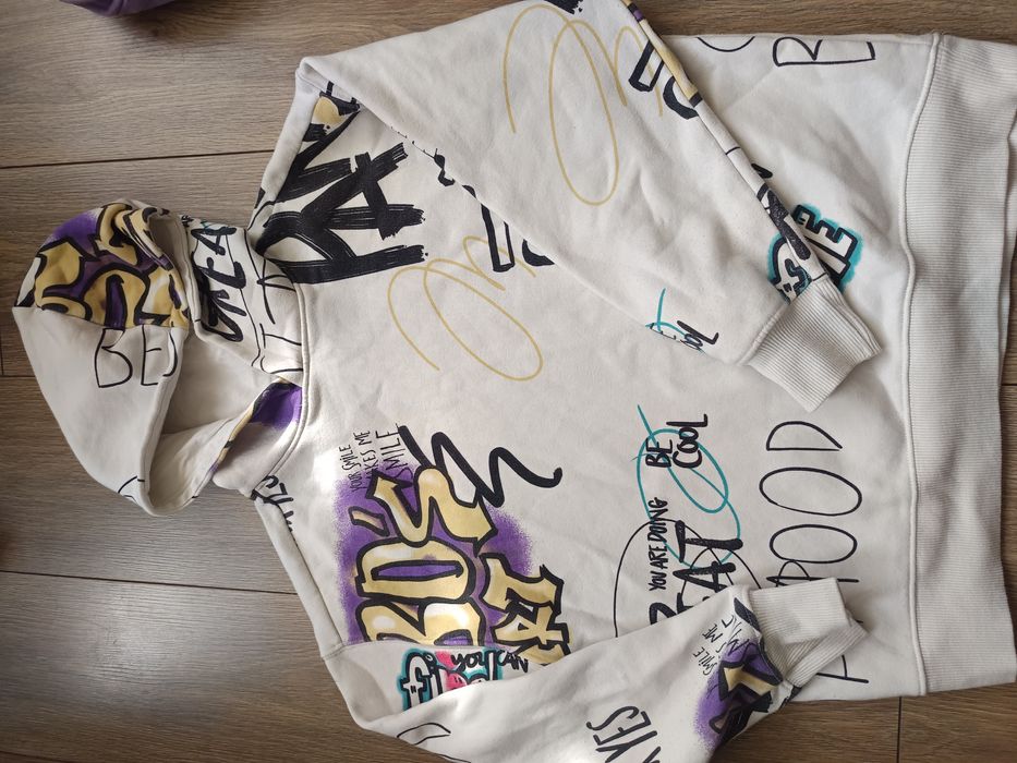 Bluza Zara graffiti 152