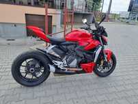 Ducati Streetfighter V2