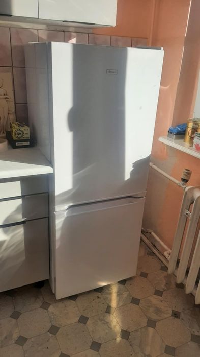 Sprzedam lodówkę z zamrażalką Kernau