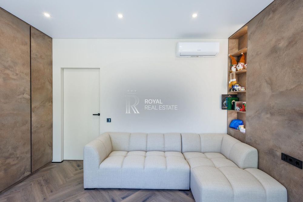 Продаж будинку Київ 4к 142м2 Русанівські Сади Дніпровський