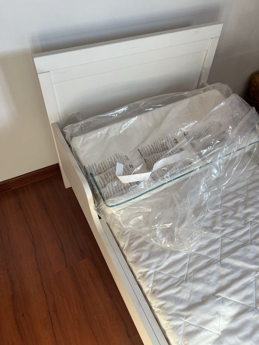 Cama extensível criança Ikea em ótimo estado