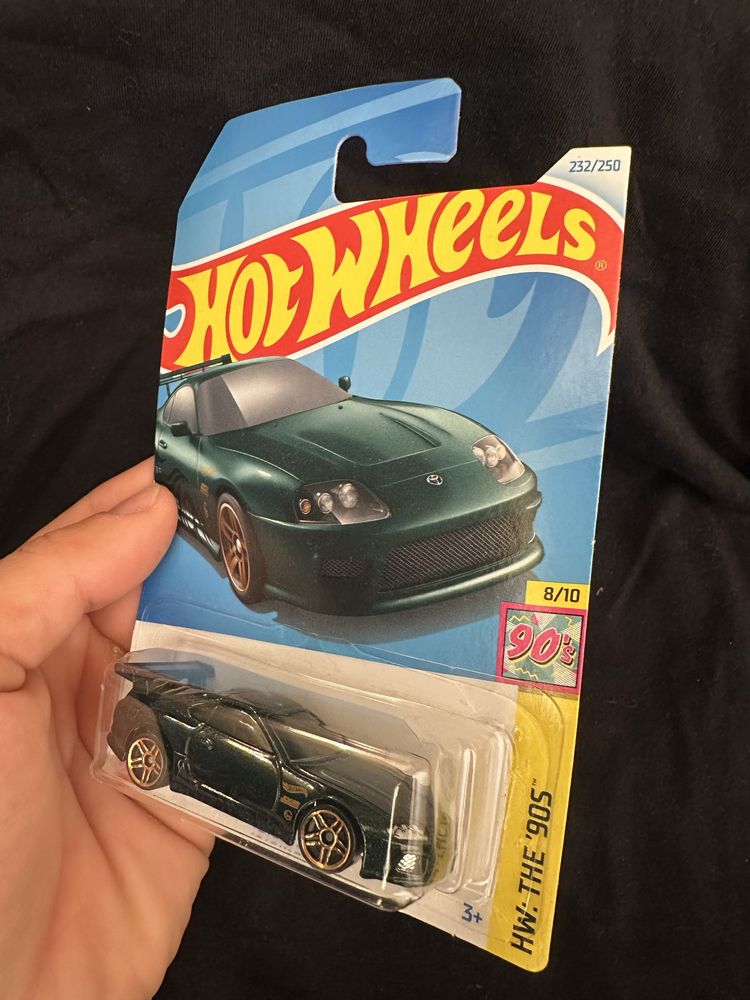 Hot Wheels 2024 The 90’s 8/10 verde escuro Toyota Supra #232