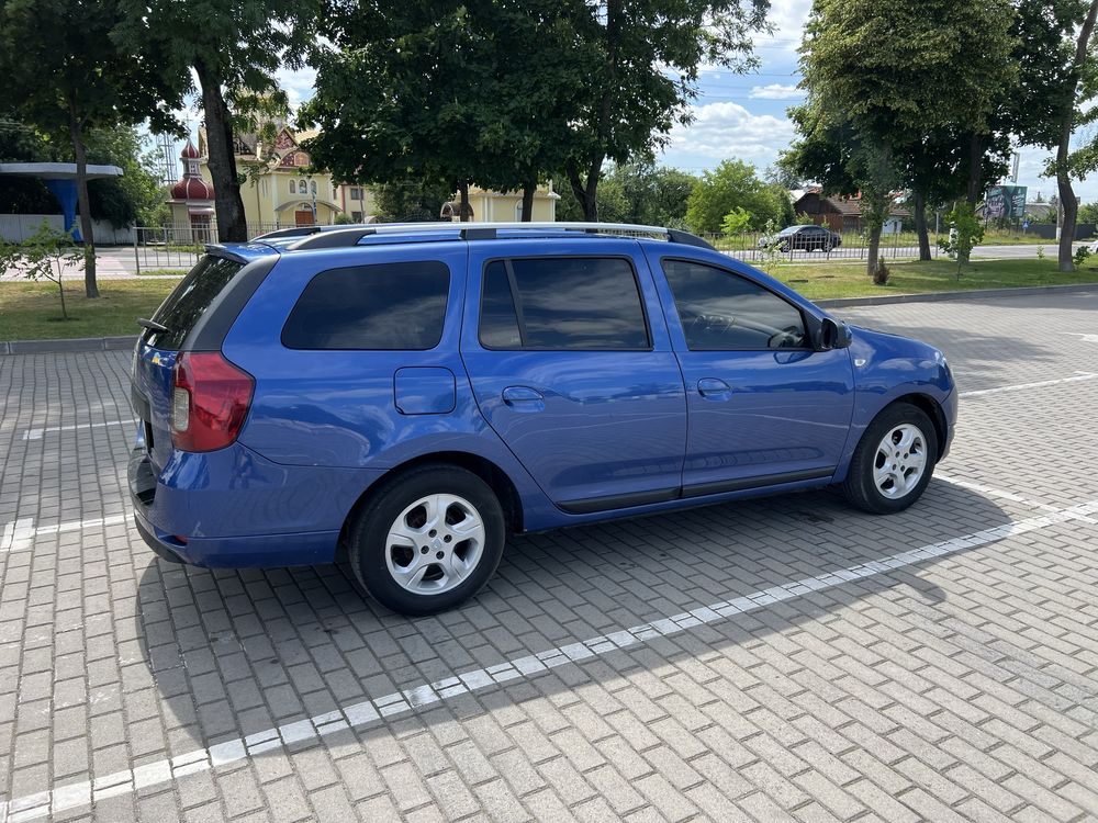 Дача Логан 2014 рік