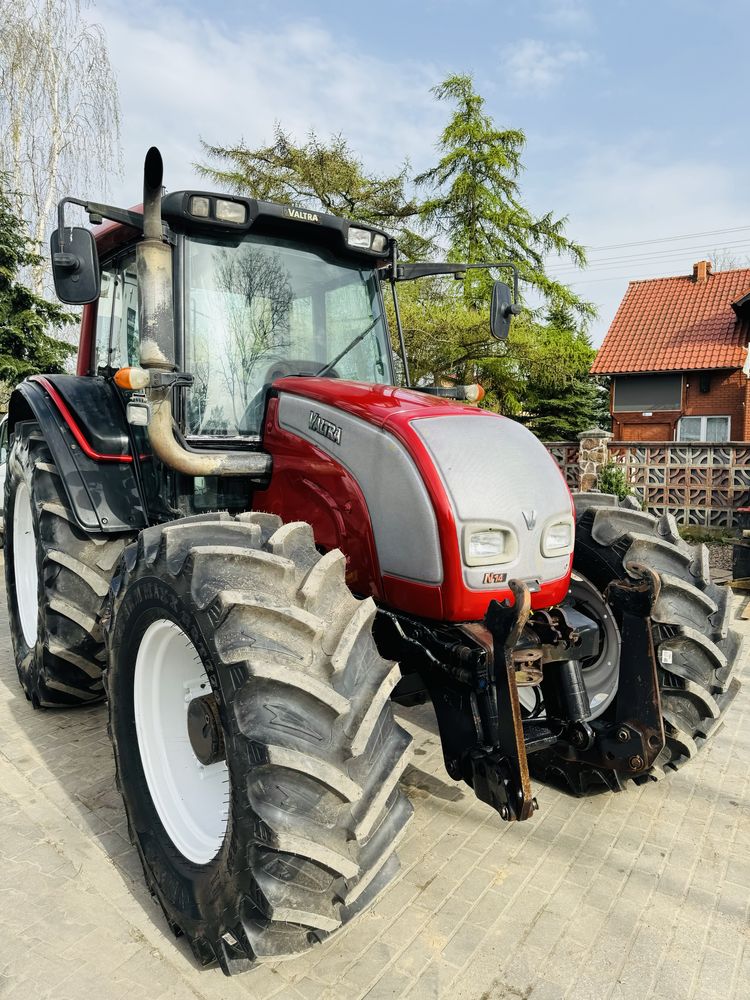 Valtra N141! 2008ROK  142 km! NOWE OPONY! NAWIGACJA GPS Trimble