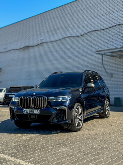 Продам BMW X7 M50D