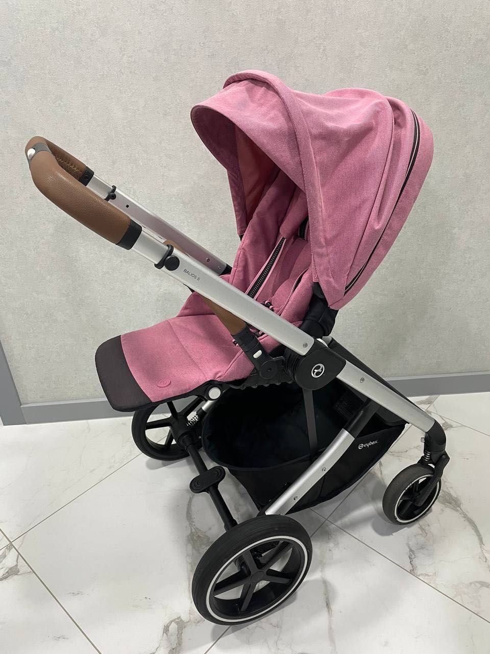 Каляска Cybex Balios