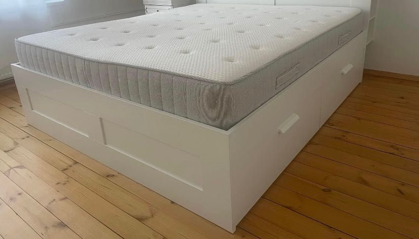 Łóżko Ikea Brimnes