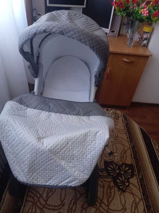 Tako JUMPER R4  2w1 ( прогулянка+люлька)