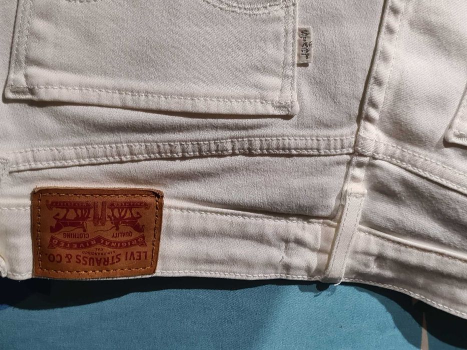 Calças Levis skinny