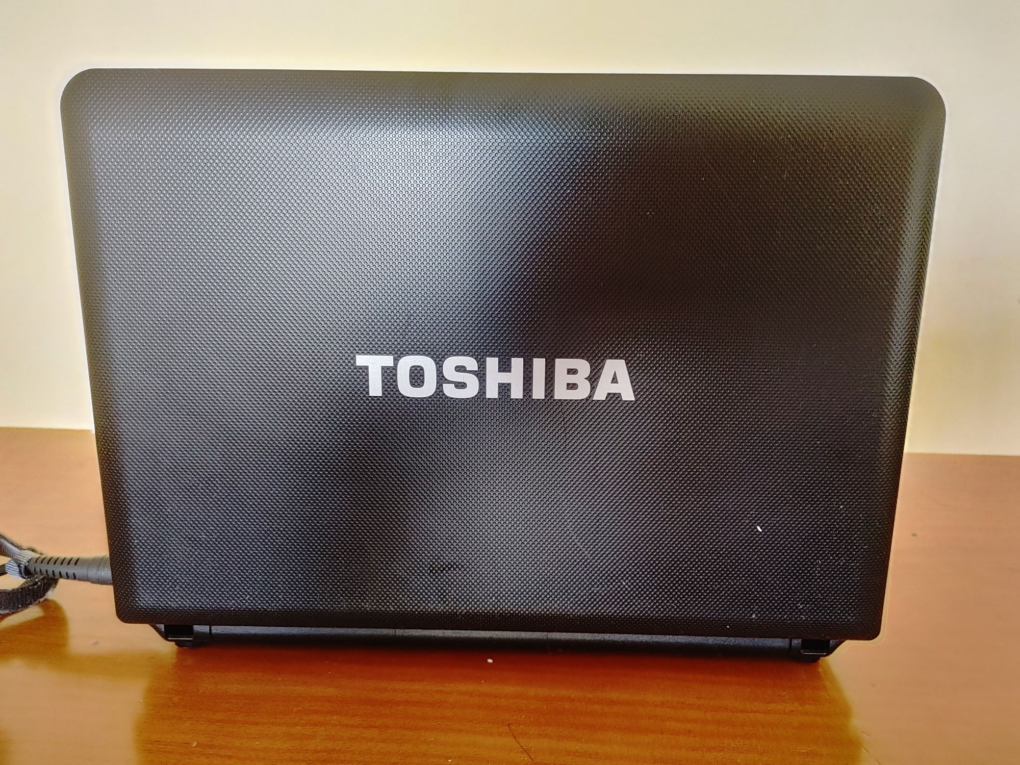 Portátil Toshiba Pequeno