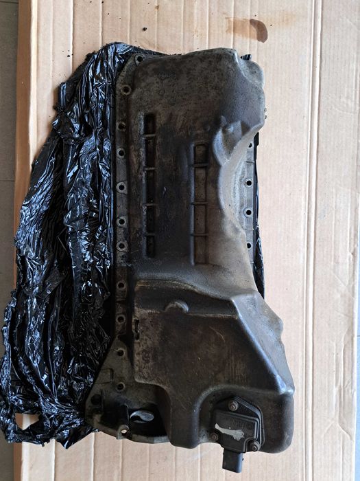 Miska oleju z czujnikiem BMW E90 325i N52B25A