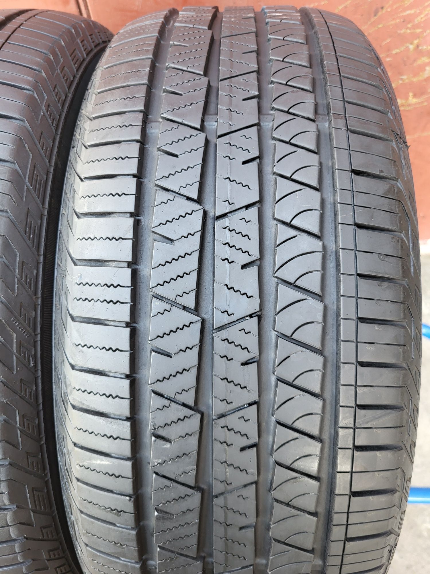 235/50/18 R18 Continental CrossContact LX Sport 2шт ціна за 1шт шини