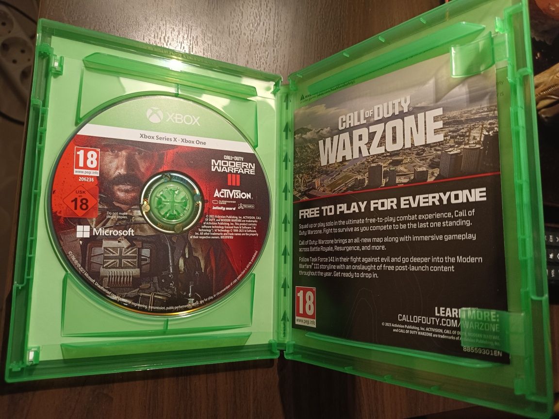 Modern Warfare 3 com Steelbook Xbox