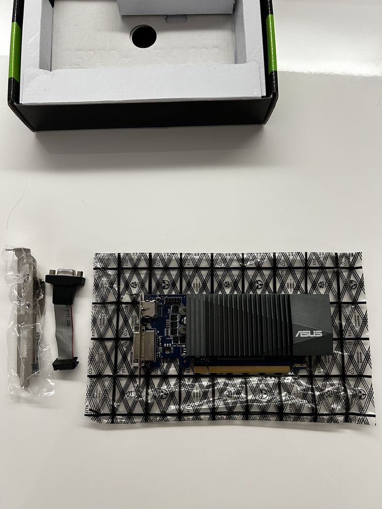 Asus GT710 como nova