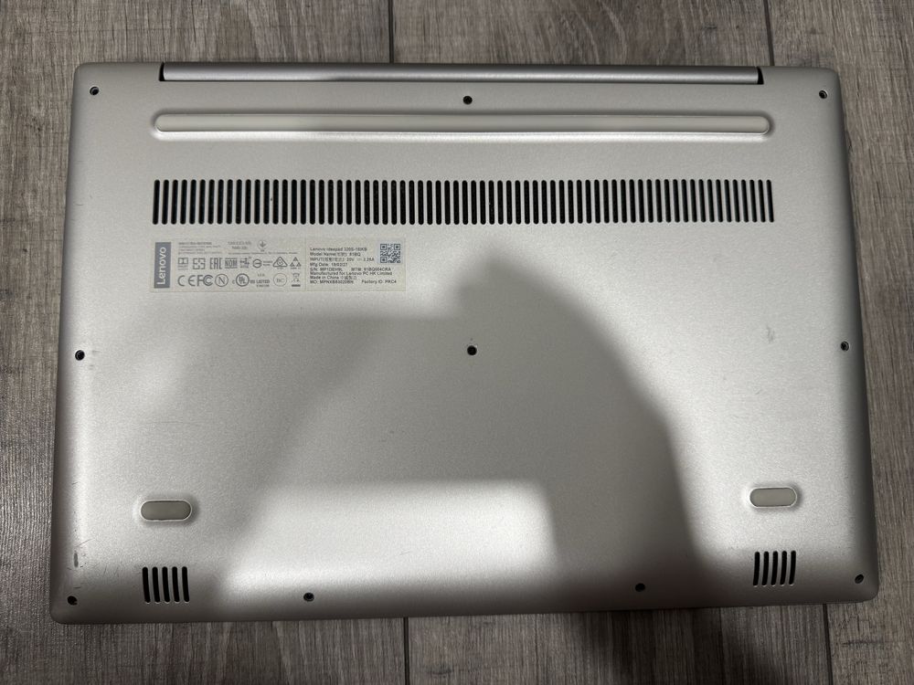 Ігровий преміальний ноутбук Lenovo, IPS 16gb, i5 8250U 940MX, Nvme256.