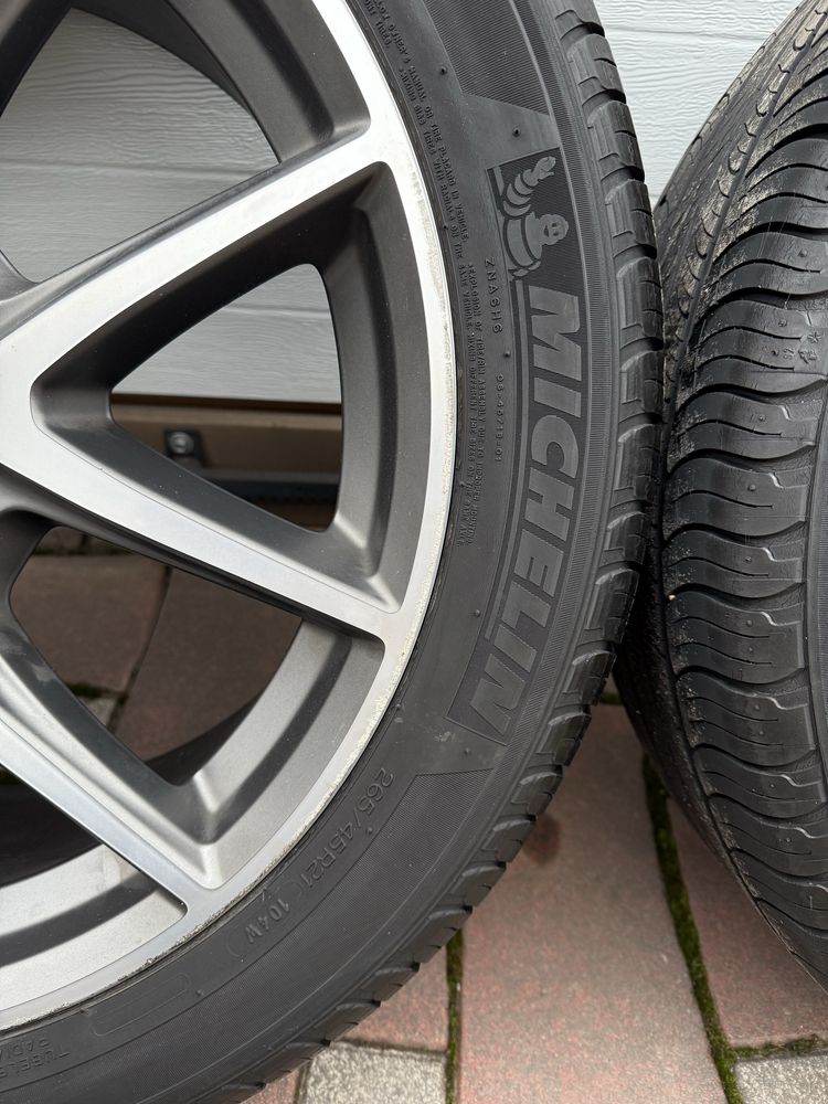 Michelin Latitude 265 45 R21