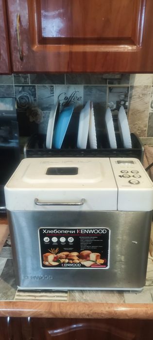 Хлібопічка Kenwood, працює відмінно
