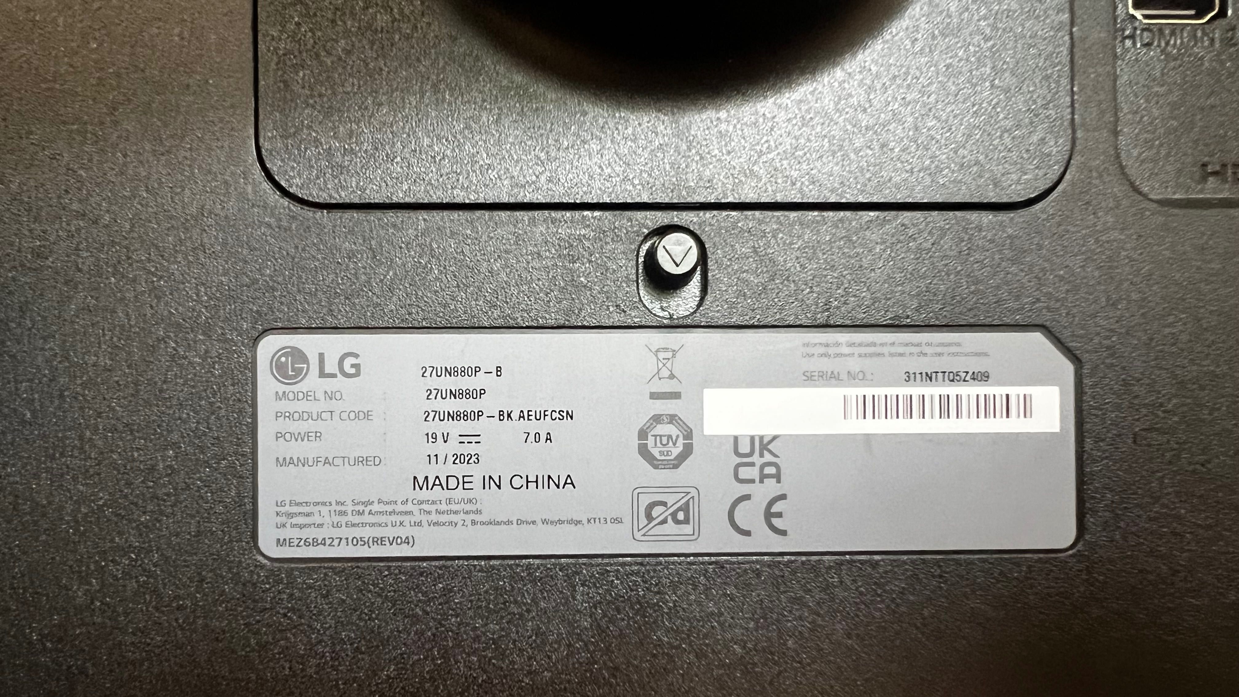 Monitor LG UltraFine Ergo 27UN880P-B 27” 4K IPS HDR – z pudełkiem