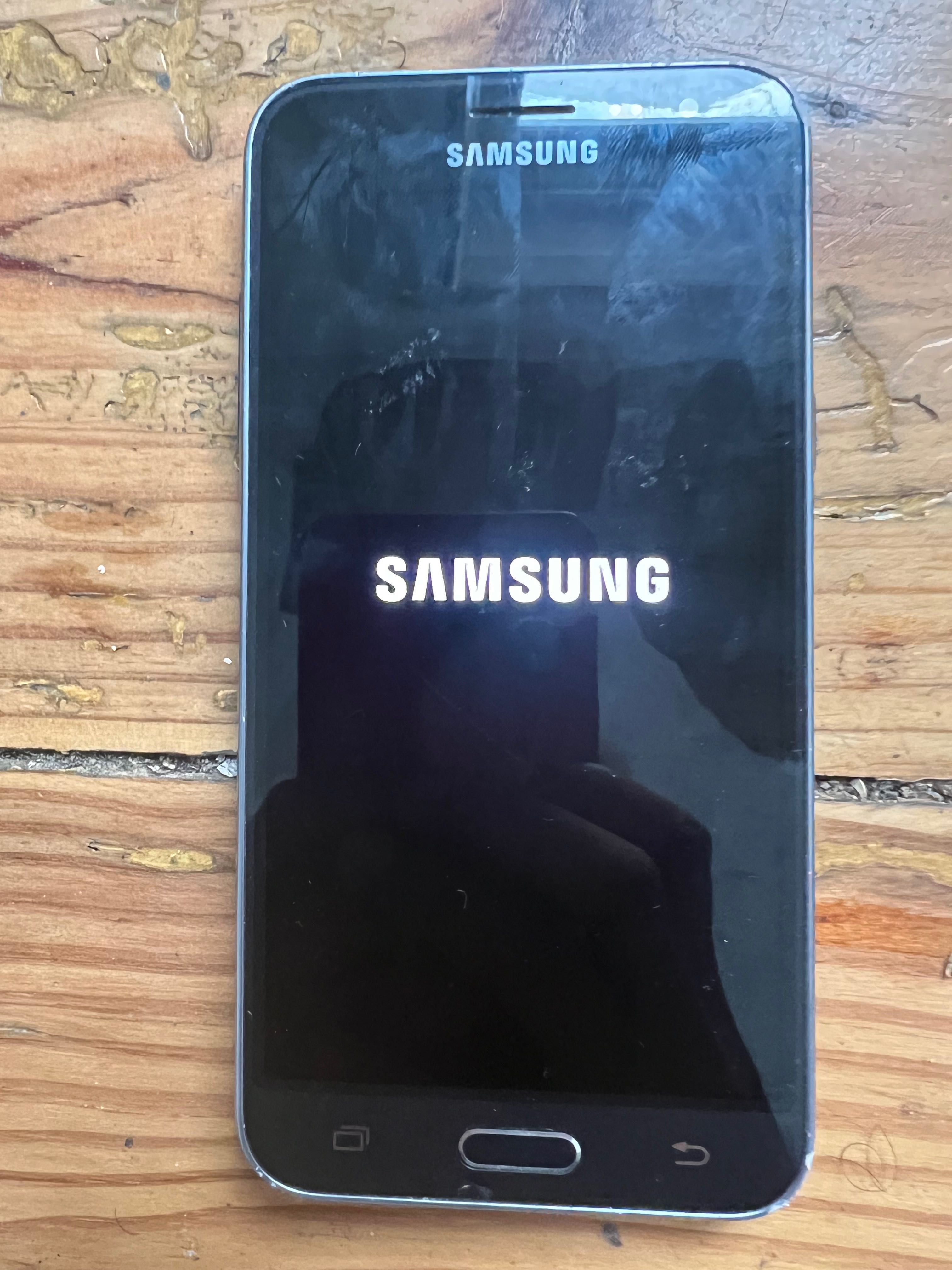 Samsung Galaxy j3 novo desbloqueado (2017)