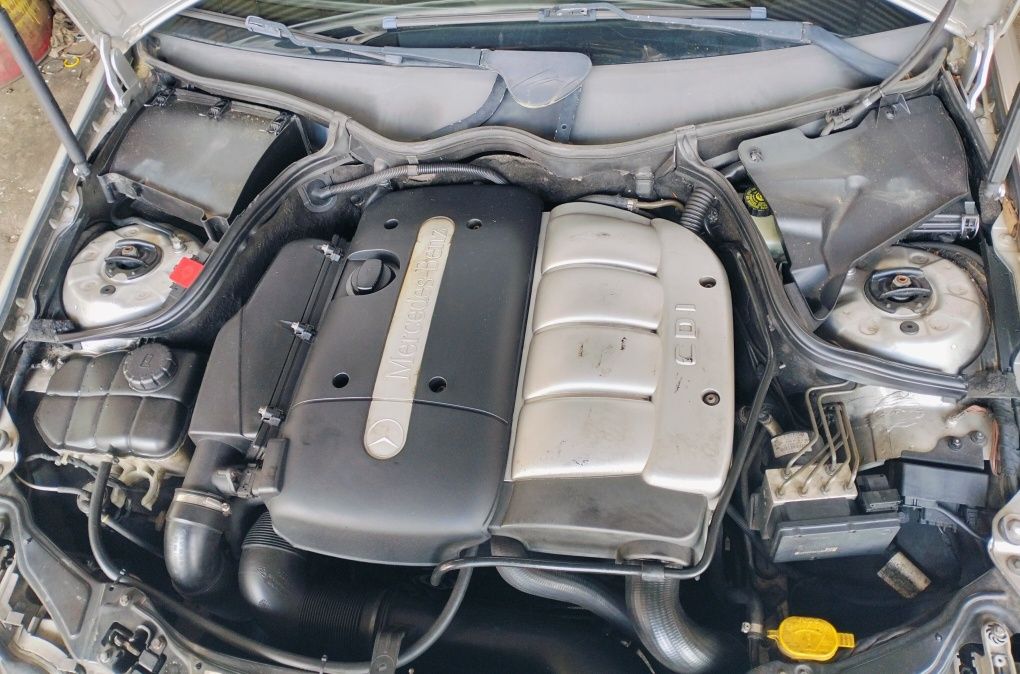 Mercedes C220 Caixa Automática