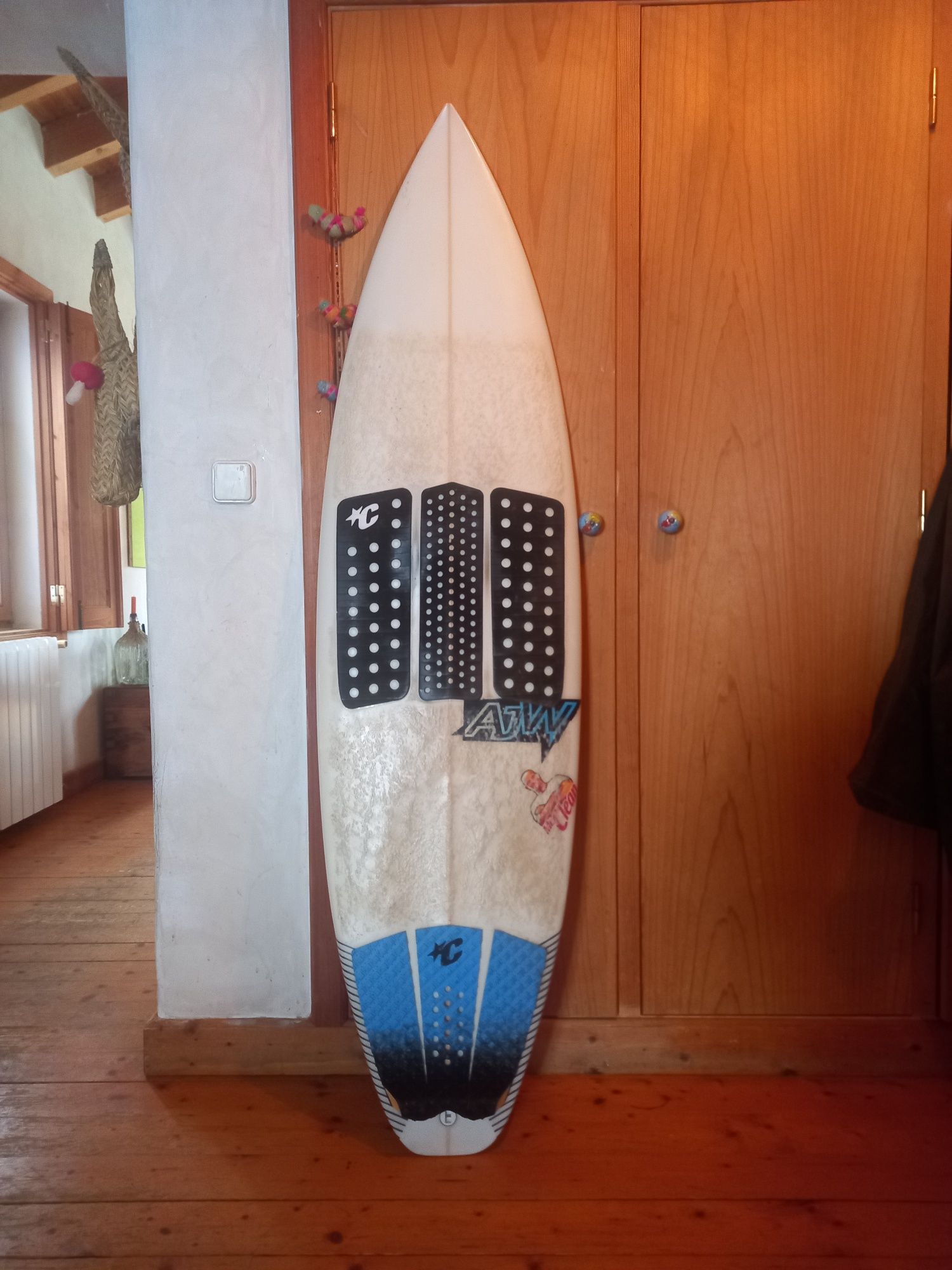 Surfboard AJW modelo Mr.Clean 5.10 - Vol 26,6L