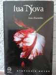 "Lua nova - luz e escuridão"