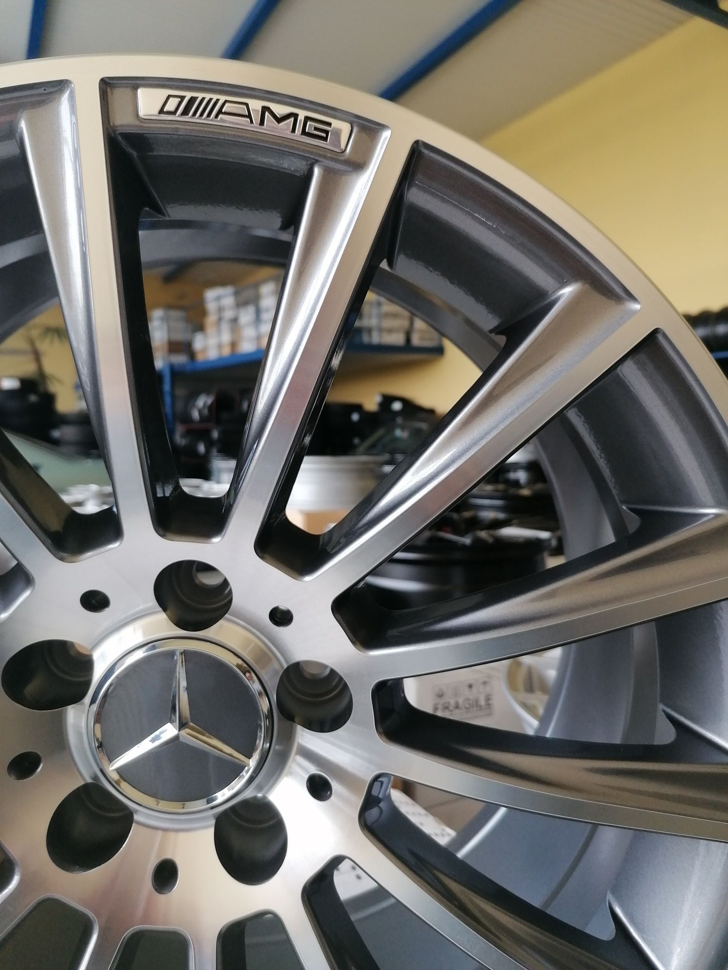 Felgi aluminiowe Mercedes E S GLC ML GLK 18 cali grafit