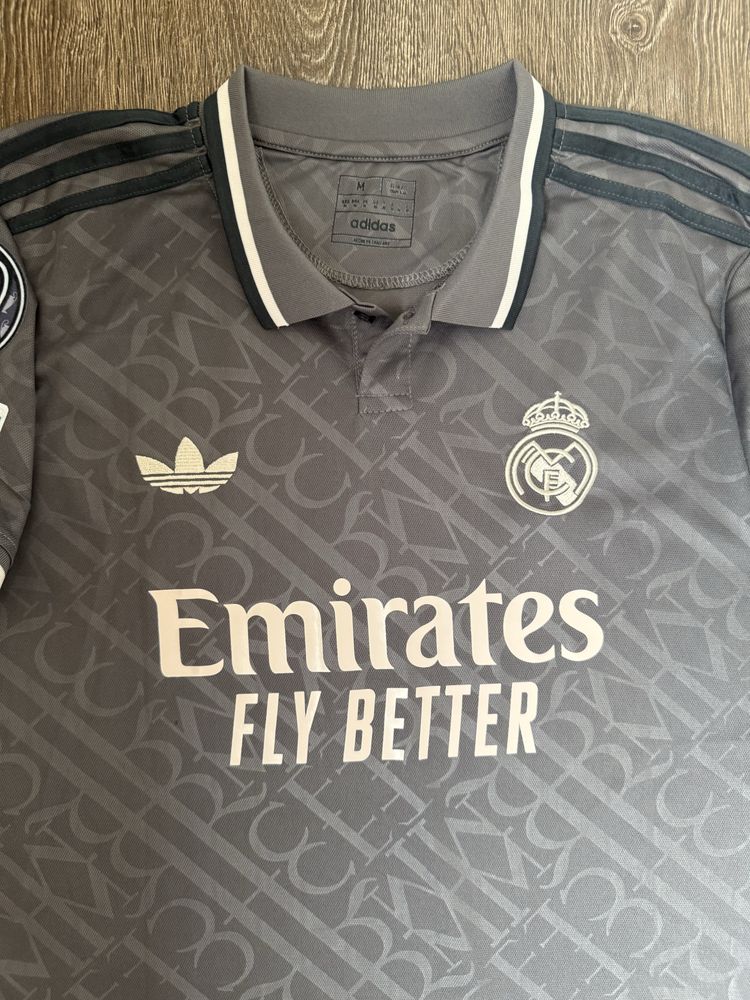 Real Madrid 23/24 Third #9 Mbappe футбольна футболка розмір: М