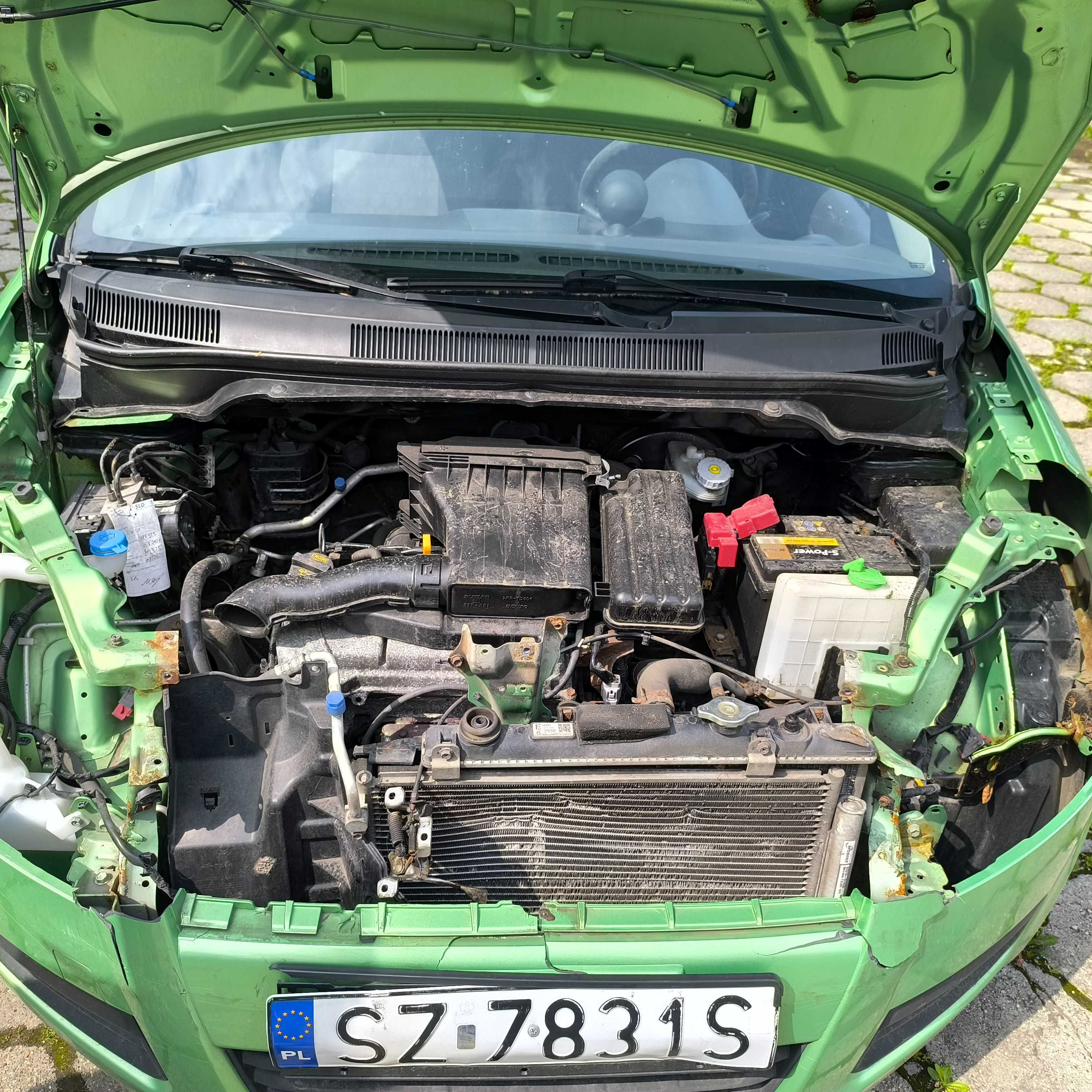Suzuki splash 1.0 klimatyzacja