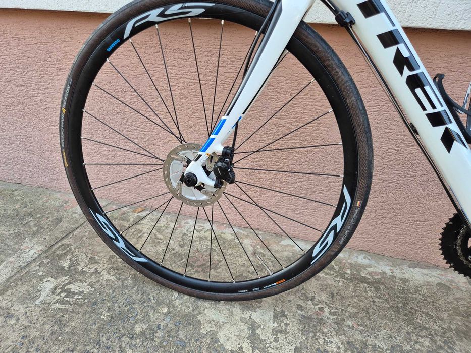 Rower szosowy Trek Domane, hydraulika, full carbon