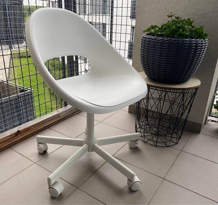 Krzesło biurowe IKEA – prawie nowe