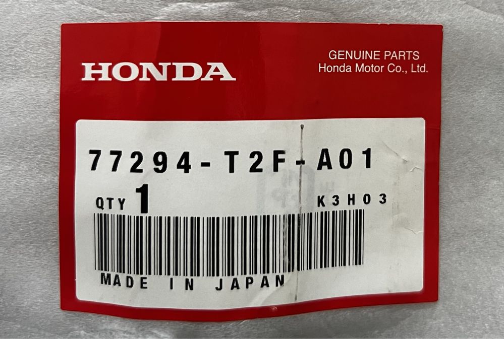 Рамка підстаканника Honda Accord 9 2012-2017 року