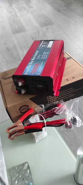 Przetwornica napięcia 12V/230V 500W/1000W czysty sinus