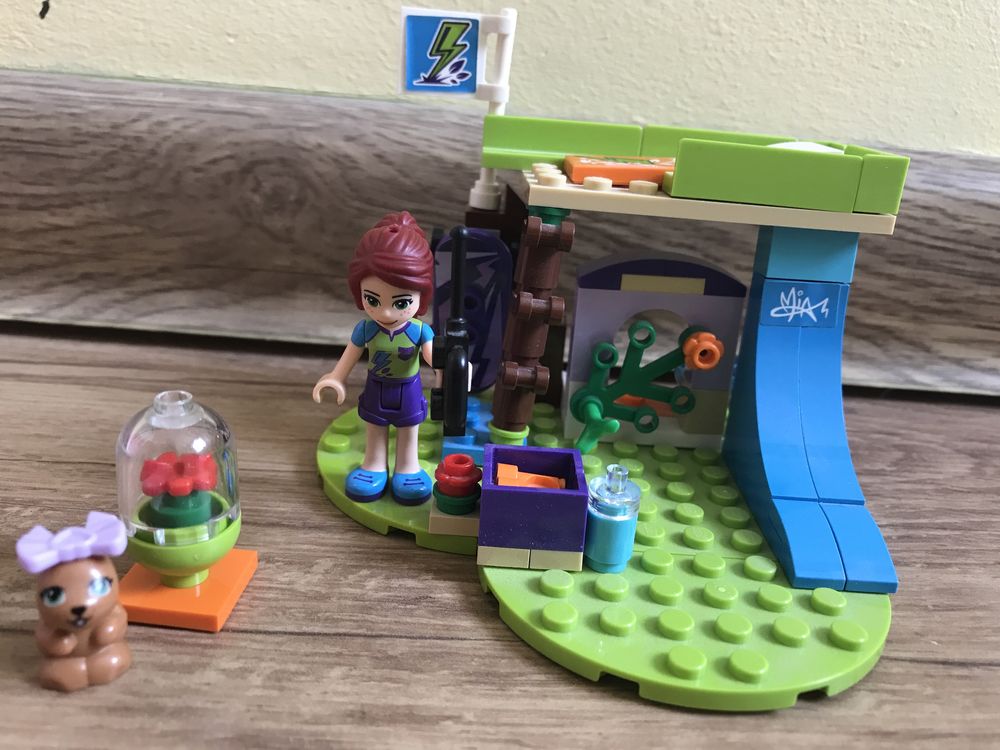 Lego friends 41327 sypialnia Mii