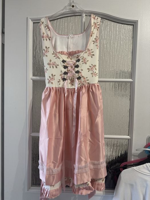 Kostium/przebranie na Oktoberfest, Dirnld