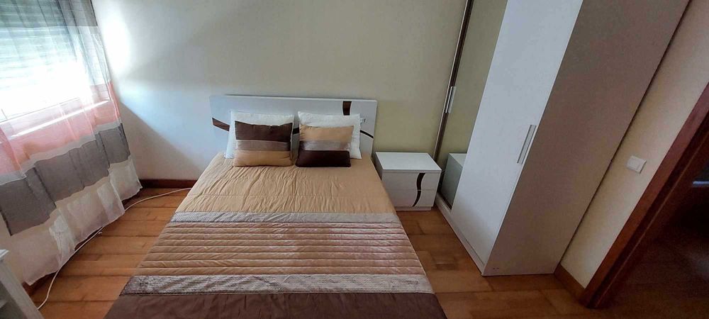 Alugo 1 quarto perto do ISCAP