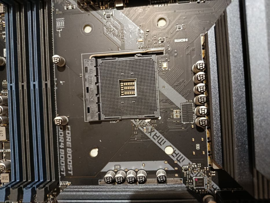 MSI Mag Torpedo Max AMD X570S AM4