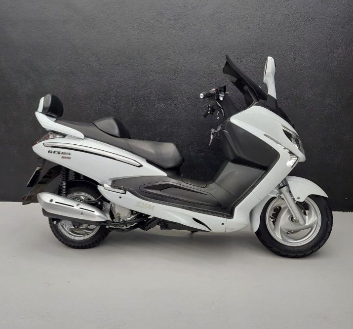 Scooter Sym GTS 125 Evo