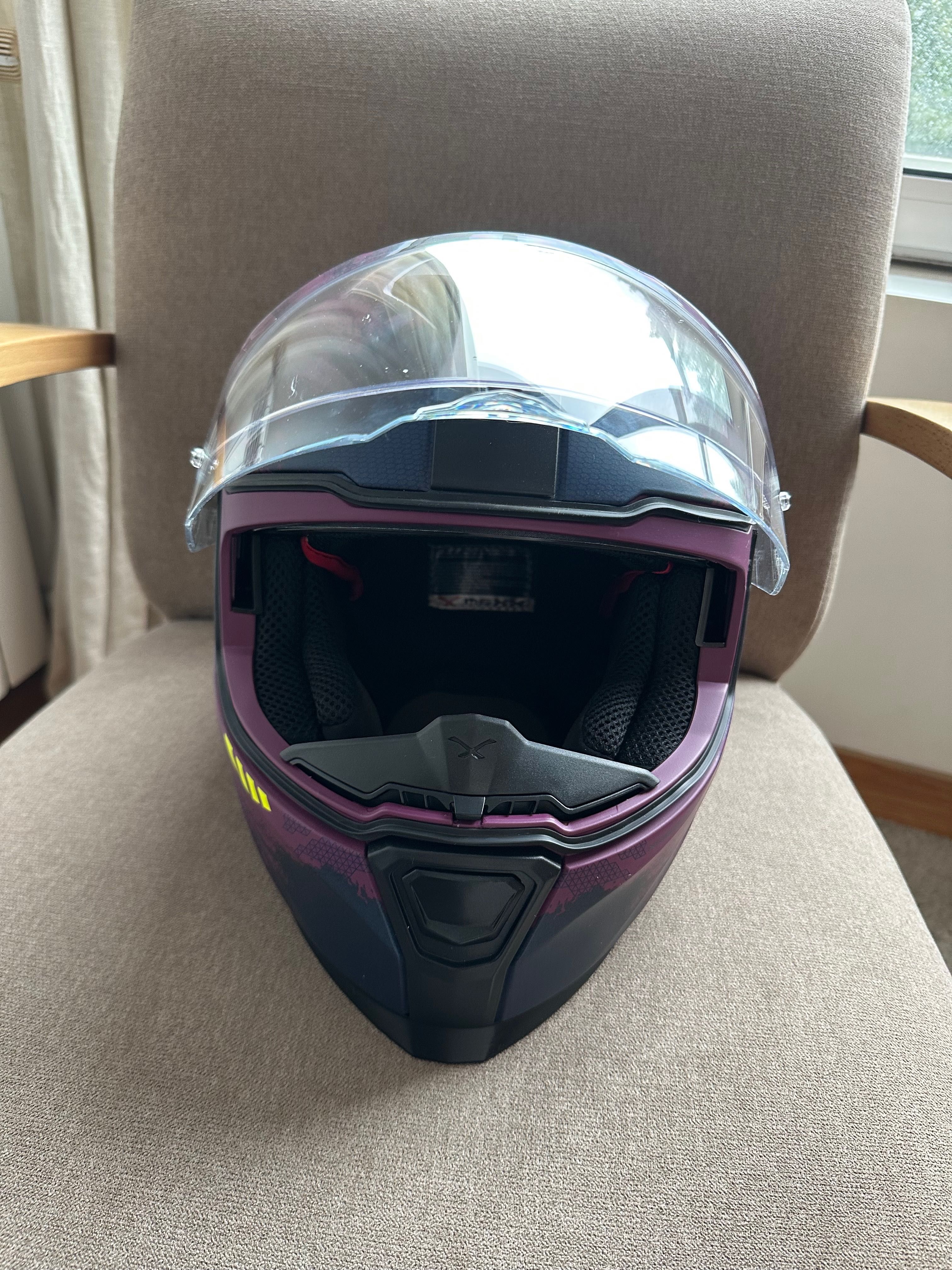 Vendo Capacete NEXX Feminino [cheira a novo]