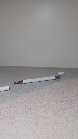 Універсальний Стилус - Ручка 2 в 1 для телефону і планшету