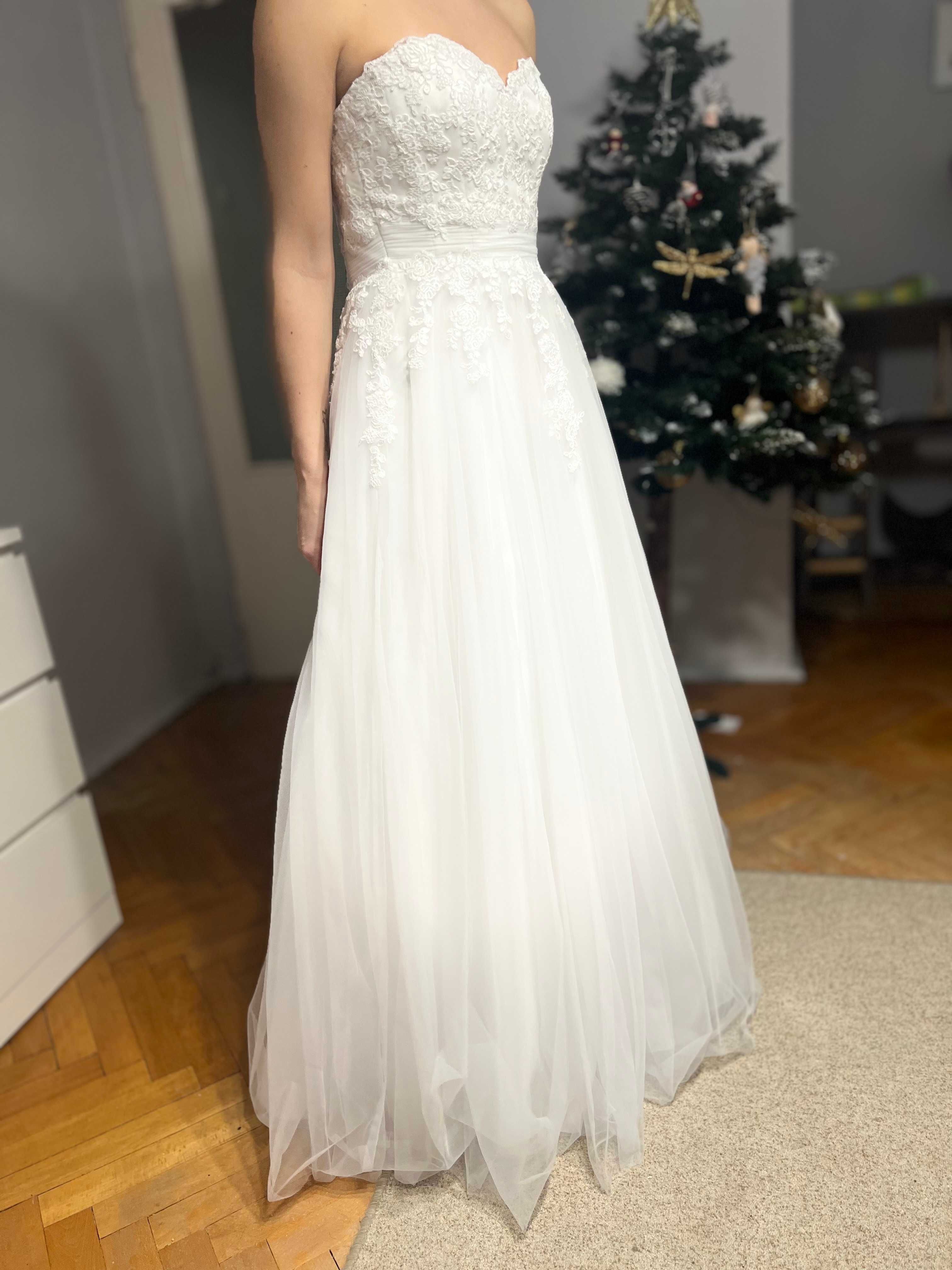 Nowa suknia ślubna dla drobnej Panny Młodej. Cena - dogadamy się :)