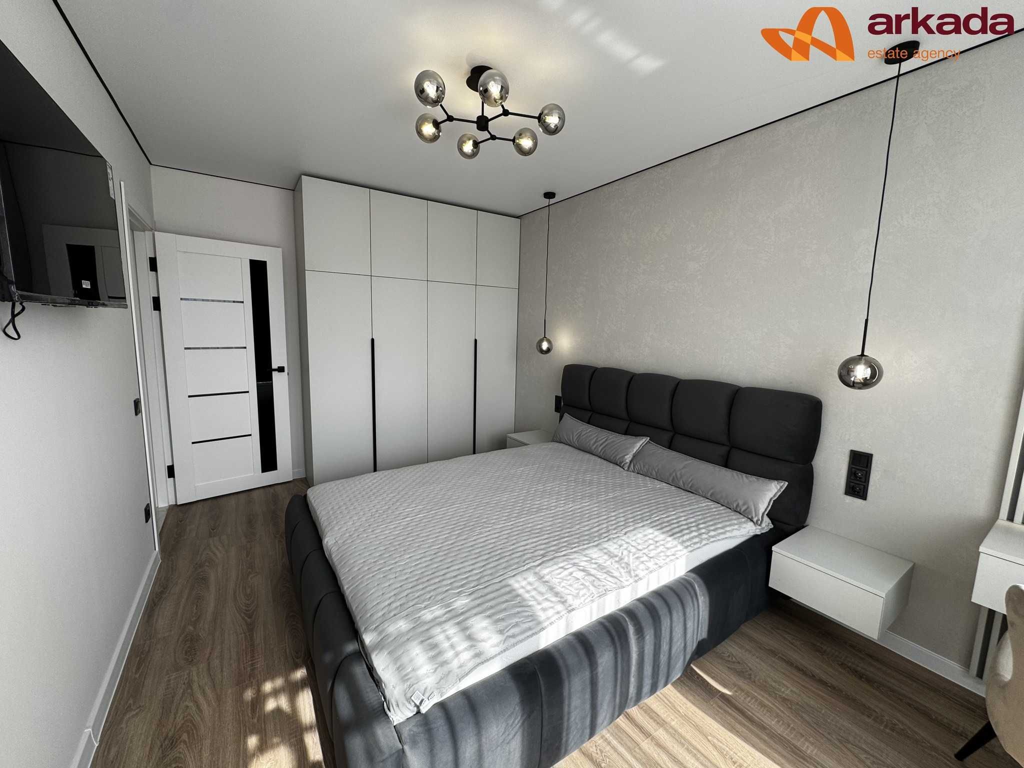 Терміновий продаж!  2-кімнатна квартира з ремонтом в ЖК "Family Plaza"