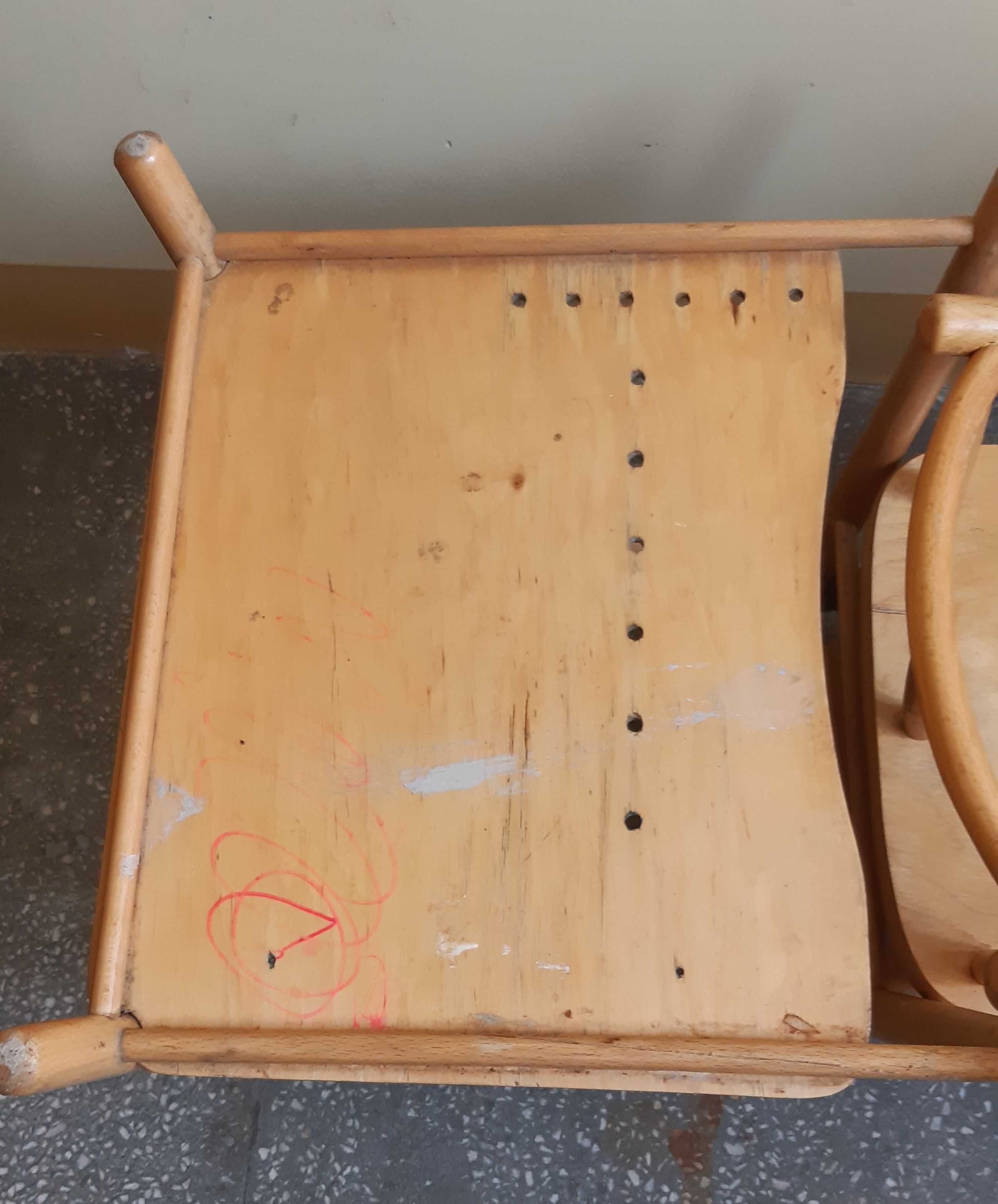 PRL krzesełko dziecięce rozkładane na stoliczek