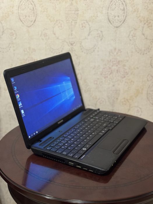 Ноутбук Toshiba Satellite C660 i3 M370 HDD 500GB