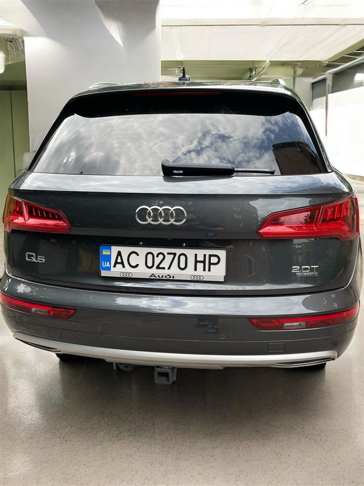 Продам Audi q5 2018 Premium Plus 2.0 tfsi 252 к.с.
