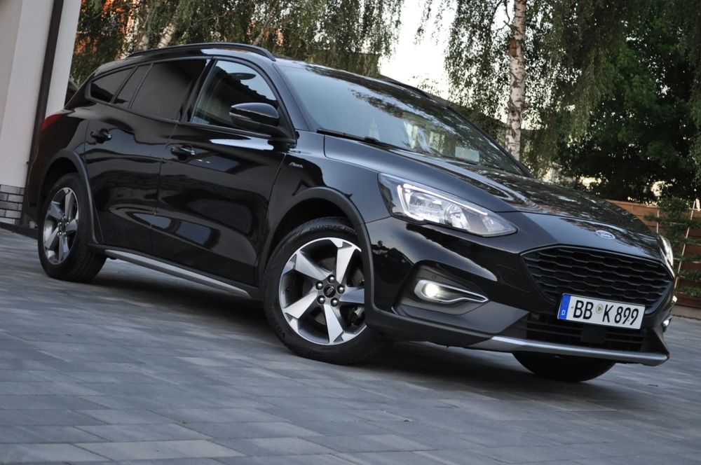 Ford Focus Kamera ,Podgrz .Fotele ,przyciemniane szyby ,El klapa ,SUPER STAN