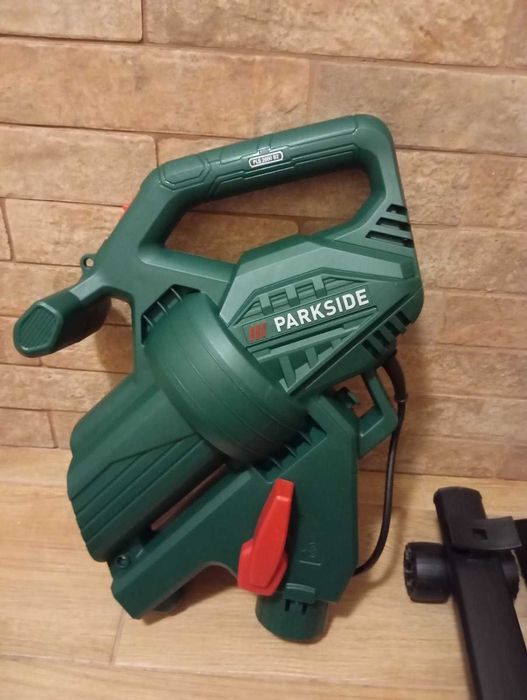 Садовий пилосос, повітродувка, садовый пылесос, Parkside PLS 2600 B2