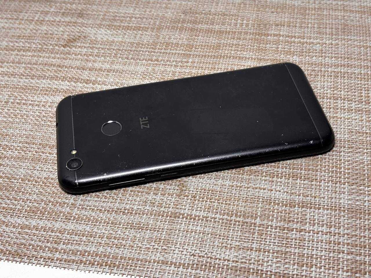 Мобільний телефон ZTE Blade A6 A0620 3/32Gb