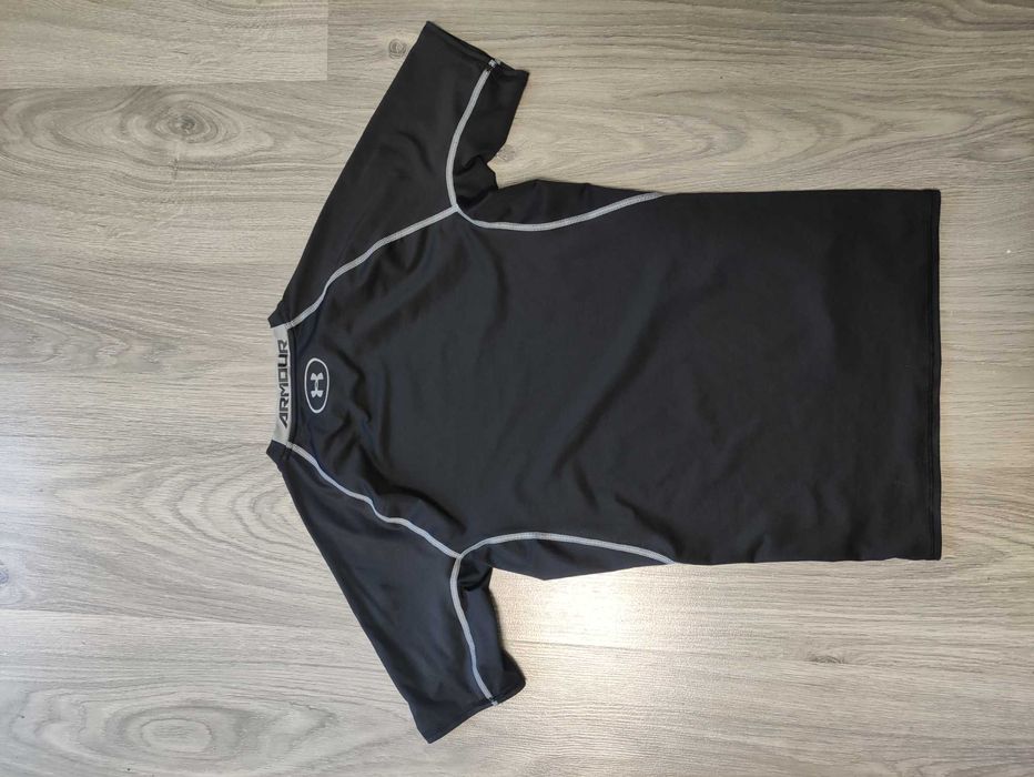 Компресійна футболка Under Armour